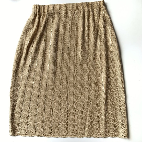 St. John Evening Gold Two Piece Suit - Picture 6 of 9